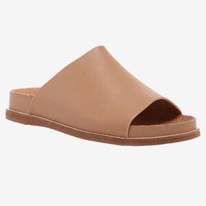 Kelsi Dagger, Squish Oat Soft Footbed Sandal